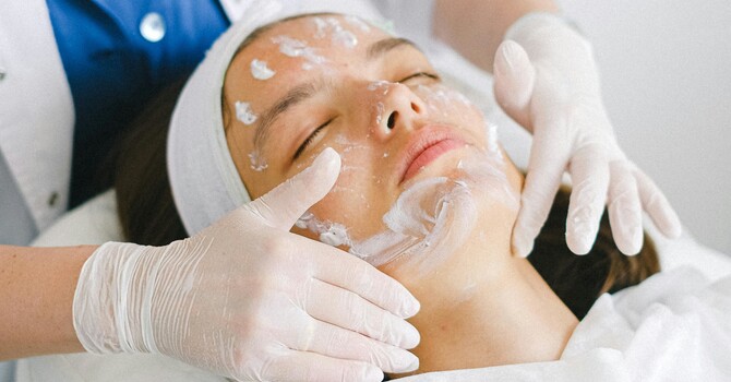 Organic Acne Rescue Facial